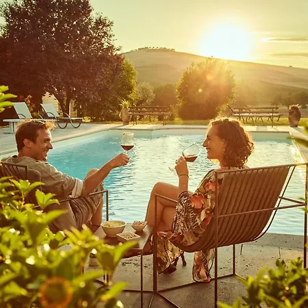 Agriturismo Lunadoro Farm stay *