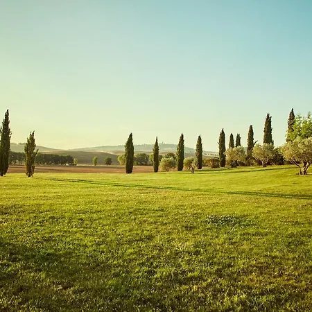 Agriturismo Lunadoro Farm stay Monticchiello